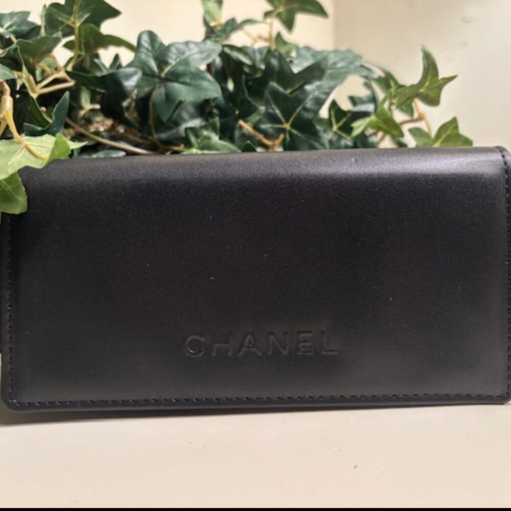 Unused Chanel Quilted Leather Eyeglass Case w/ Care Booklet *UNISEX* - Picture 2 of 15